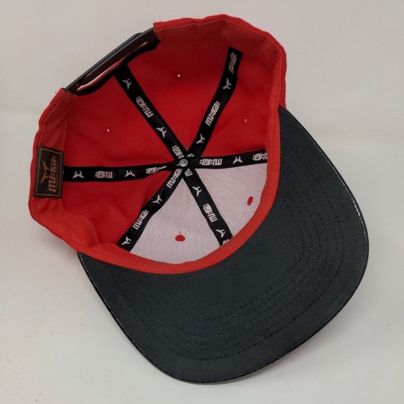 Muka Men's Snapback Flat Bill Hat Red Size OSFA Blank 100% Acrylic W/Sticker - Picture 6 of 8